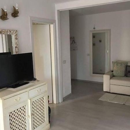 Bilocale Ristrutturato Con Piscina. Spiagge Vicine. Villa Porto Rotondo Luaran gambar